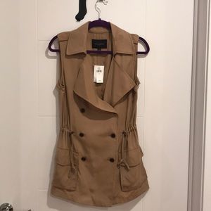 Banana Republic Camel Vest NWT